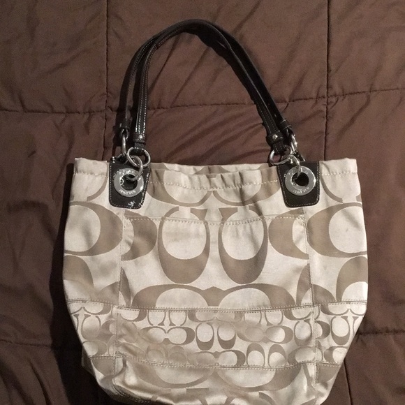 Coach purse - Picture 2 of 6